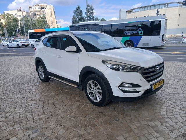יונדאי טוסון