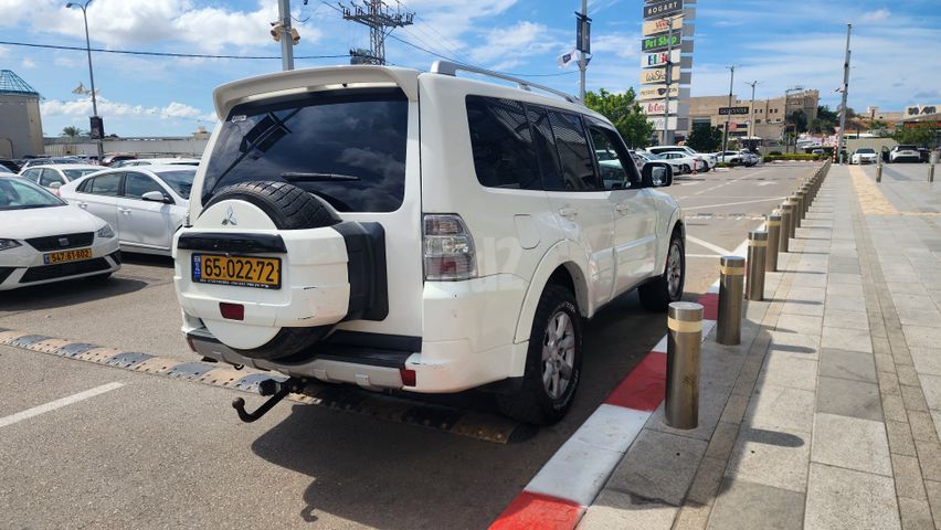 מיצובישי פג'רו