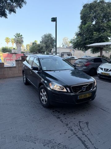 וולוו XC60