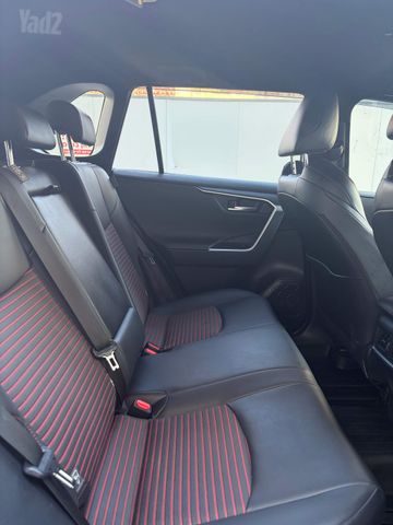 טויוטה RAV4
