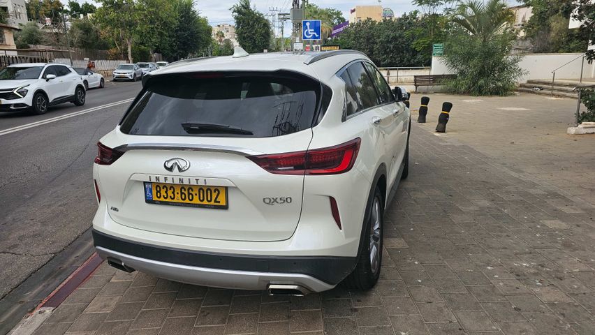 אינפיניטי QX50