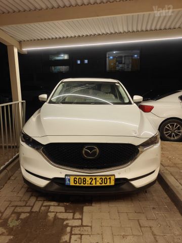 מודעת רכב מאזדה CX-5