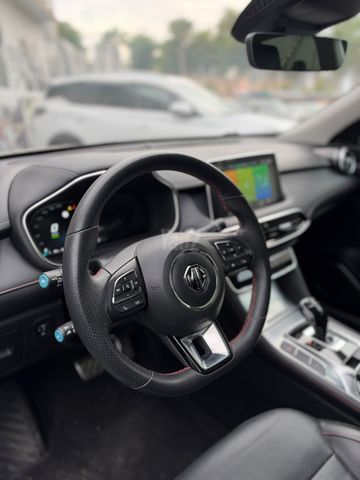 אם ג'י EHS PHEV