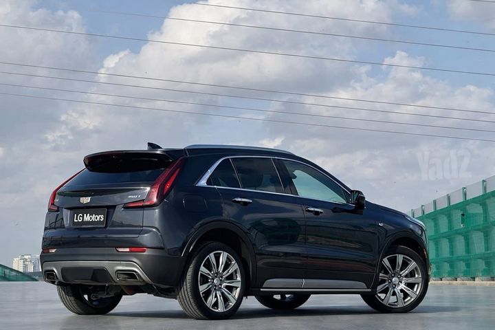קאדילק XT4