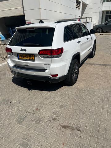 ג'יפ גרנד צ'ירוקי