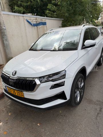 מודעת רכב סקודה קארוק