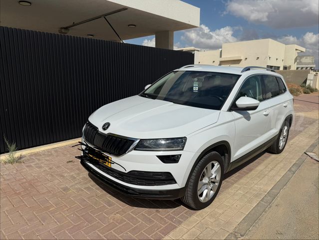 מודעת רכב סקודה קארוק