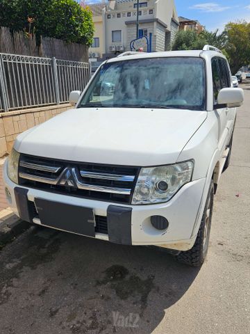 מיצובישי פג'רו