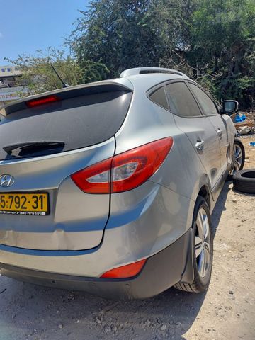 יונדאי ix35