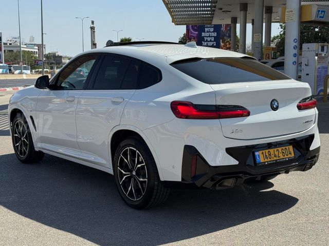 ב מ וו X4