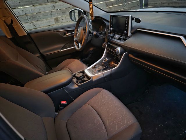 טויוטה RAV4