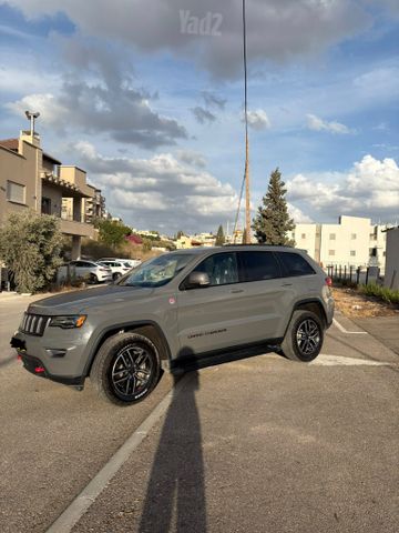 ג'יפ גרנד צ'ירוקי