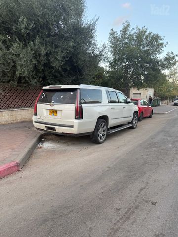 קאדילק אסקלייד