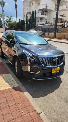 קאדילק XT5