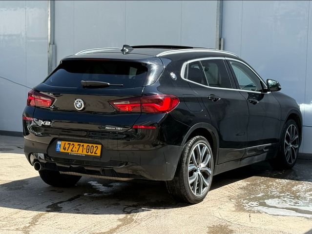 ב מ וו X2