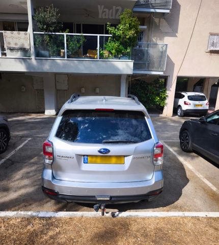 סובארו פורסטר