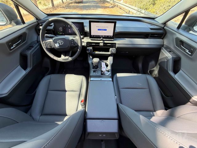 טויוטה RAV4