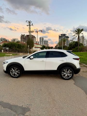 מאזדה CX-30