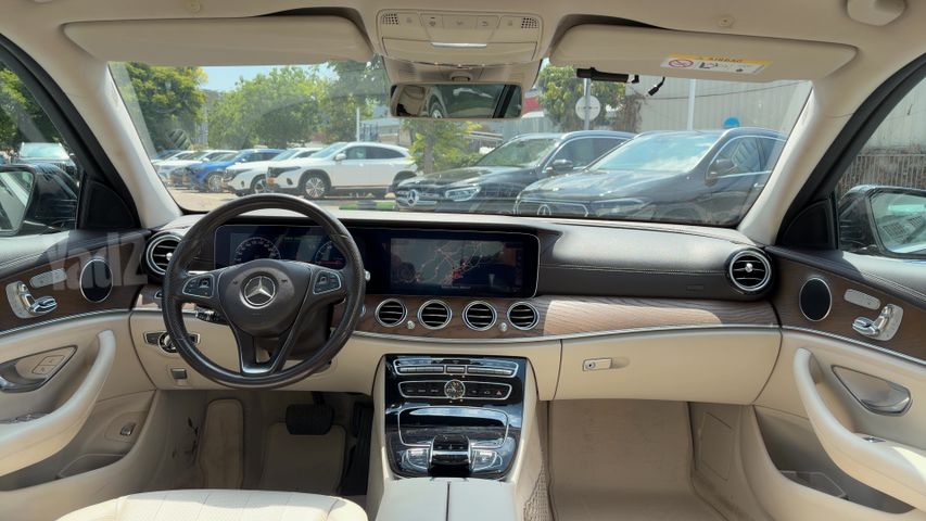 מרצדס-בנץ E-class