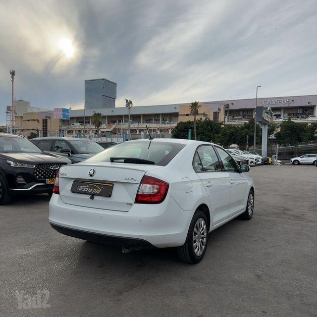 סקודה ראפיד