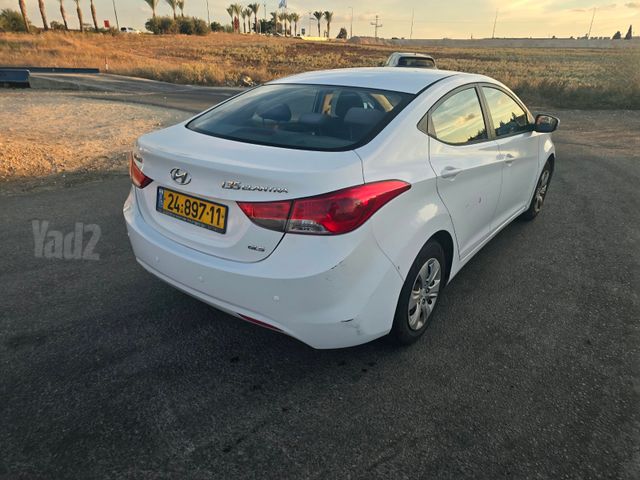 יונדאי I35