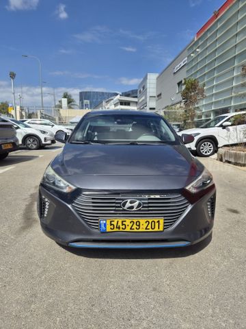 יונדאי איוניק