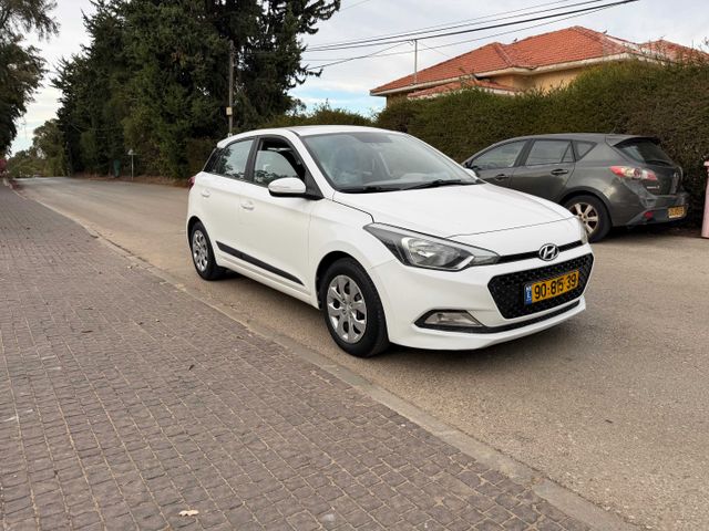 יונדאי i20