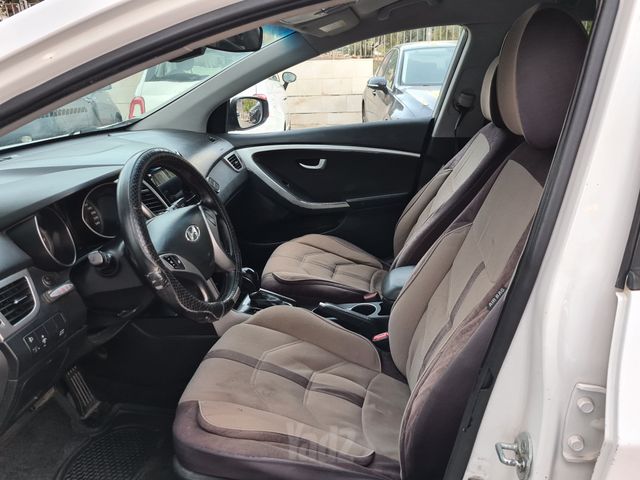 יונדאי i30