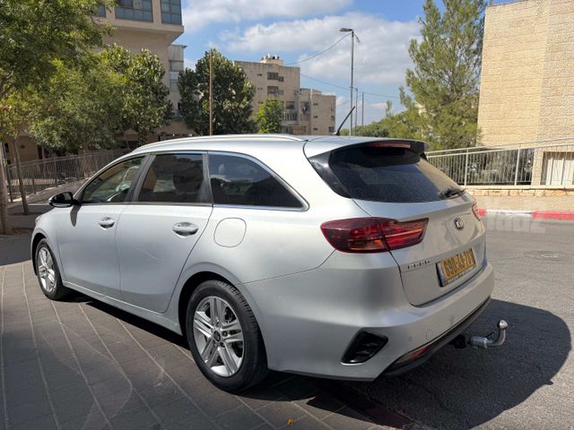 מודעת רכב קיה סיד