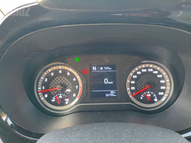 יונדאי i10