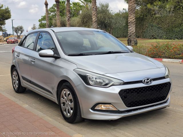 מודעת רכב יונדאי i20