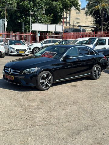 מודעת רכב מרצדס-בנץ C-class