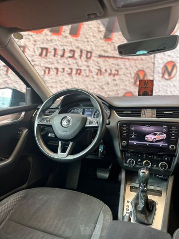 סקודה אוקטביה