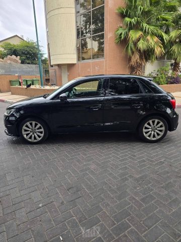 אאודי A1