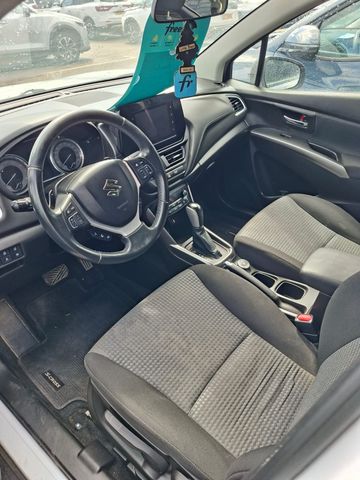 סוזוקי S-Cross