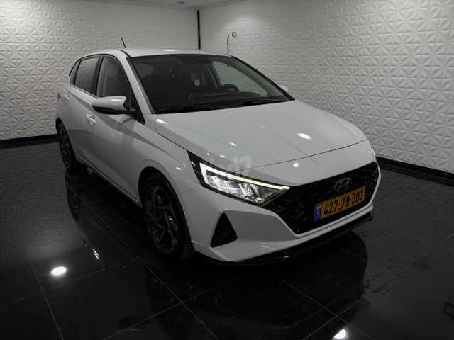 יונדאי i20