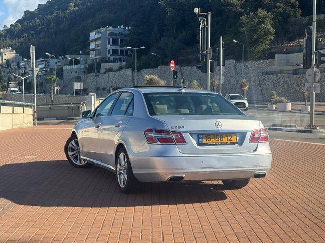 מרצדס-בנץ E-class