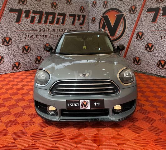 מודעת רכב מיני קאנטרימן