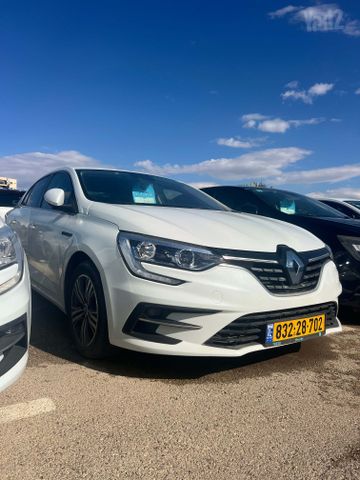 רנו מגאן