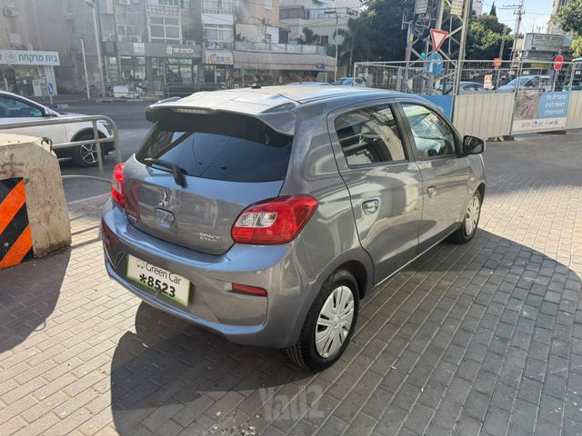 מיצובישי ספייס סטאר