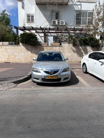 מאזדה 3