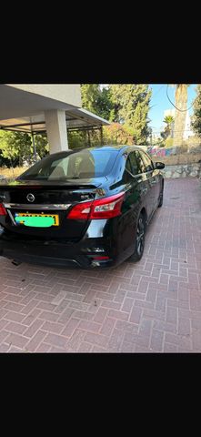 ניסאן סנטרה
