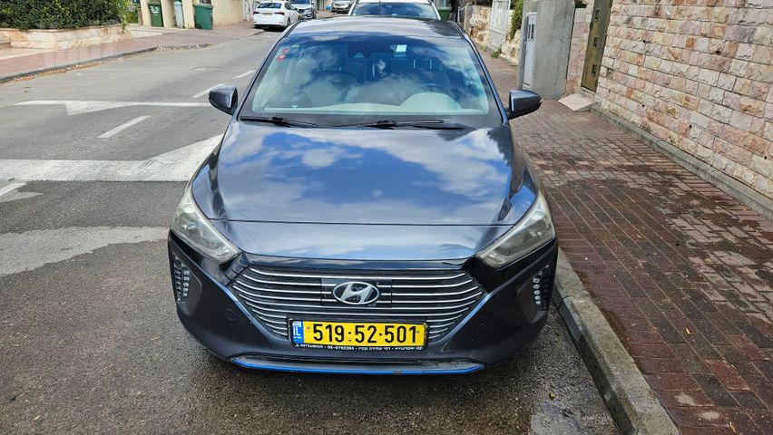 מודעת רכב יונדאי איוניק