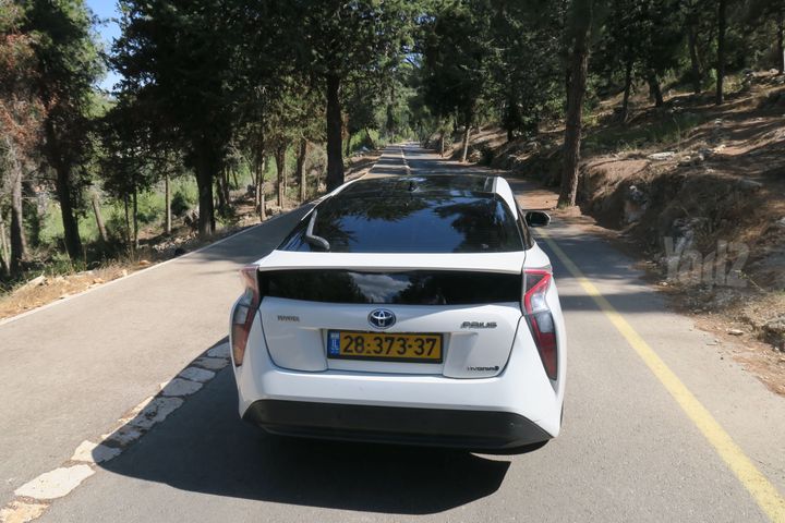 טויוטה פריוס
