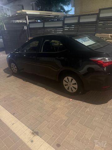 מודעת רכב טויוטה קורולה