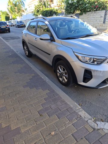 קיה סטוניק