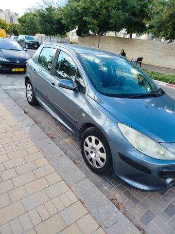 פיג'ו 307