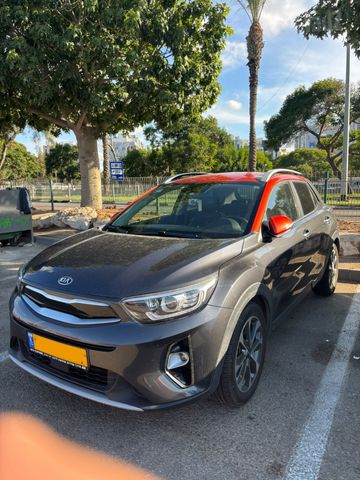 קיה סטוניק