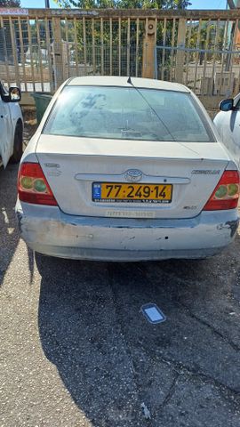 טויוטה קורולה