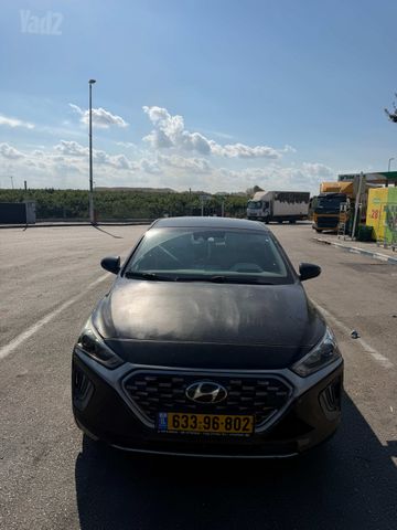 יונדאי איוניק